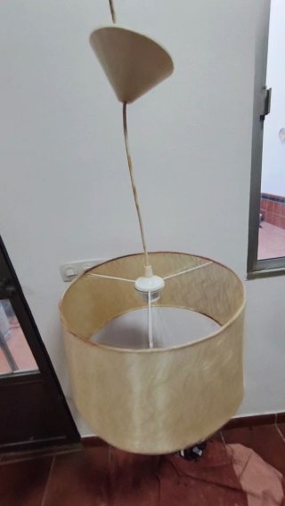 Lámpara de techo con pantalla