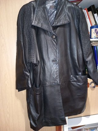Chaqueta de Piel Negra