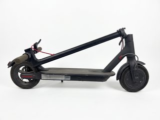 Patinete Eléctrico Xiaomi M365
