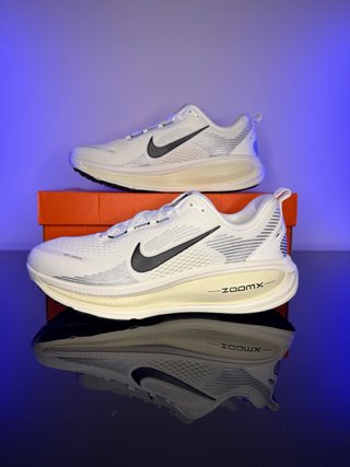 Zapatillas Nike Vomero 18