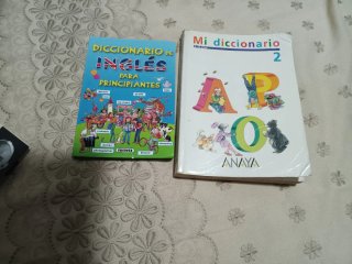 Diccionario de Inglés para principiantes y español