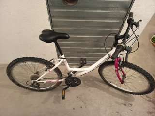 Bicicleta de montaña para niña