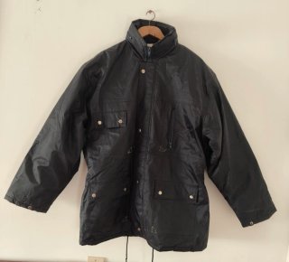 Parka Impermeable Negra