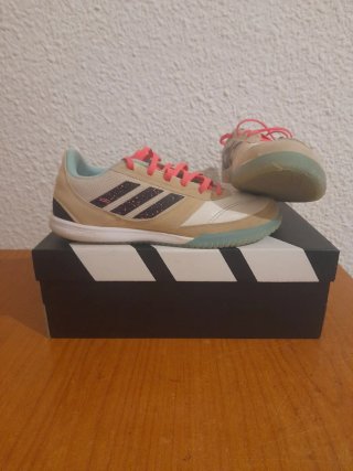 Bambas Adidas Beige y Rosa