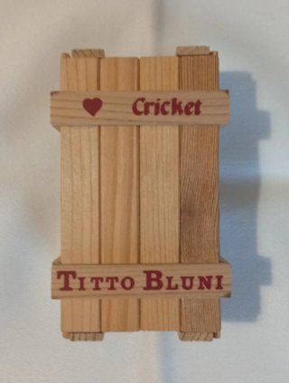 Juguete de Madera Cricket