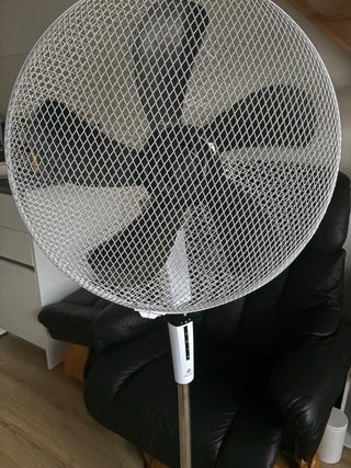 Ventilador de Pie Blanco