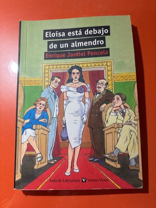 Eloísa está debajo de un almendro