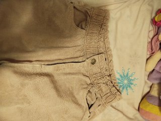 Pantalón de pana beige