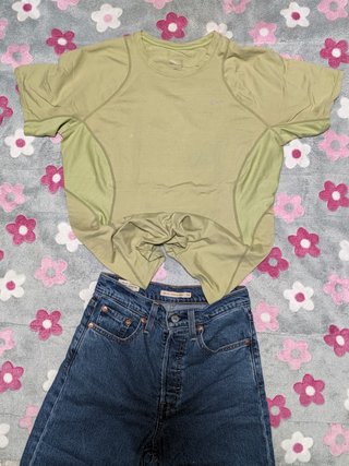 Camiseta Nike Running Verde Mujer Talla M