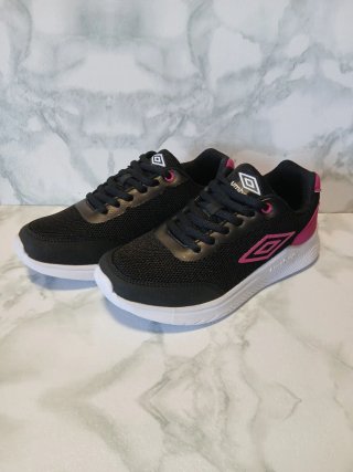 Zapatillas Umbro Negras y Rosa Talla 36