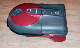 Aspirador Panasonic MC-E881