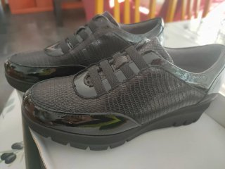 Zapatos Marca Pitillos Negros Talla 35