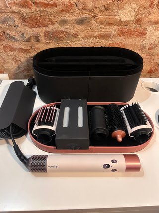 Dyson Airwrap Multi-styler Rosa y Blanco