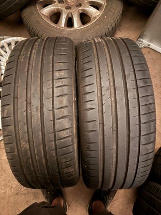 235/45/19 michelin ps4