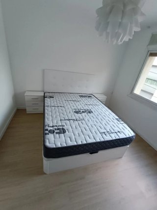 Cama con Canapé y Cabecero Blanco