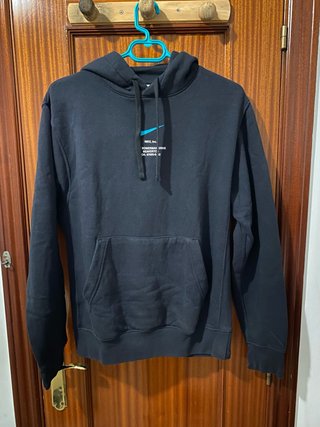 Sudadera Nike negra, con Capucha