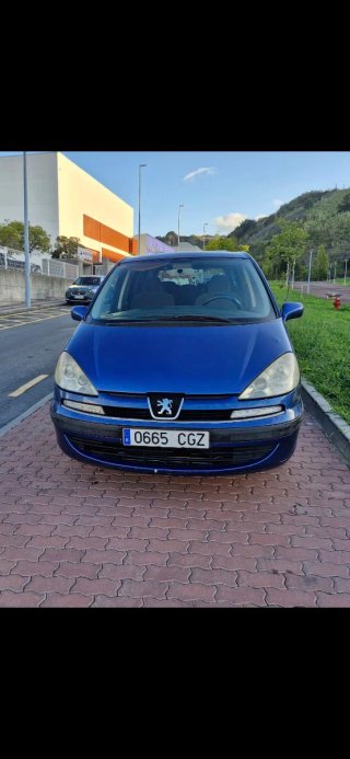 Peugeot 807 2004