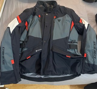 Chaqueta y Pantalón Moto Dainese