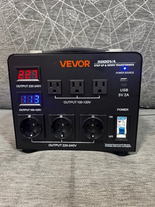 Transformador de Voltaje VEVOR 5000VA