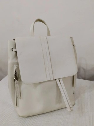 Mochila Blanca Estilo Casual