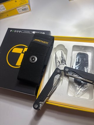 Leatherman Charge Plus Multitarea