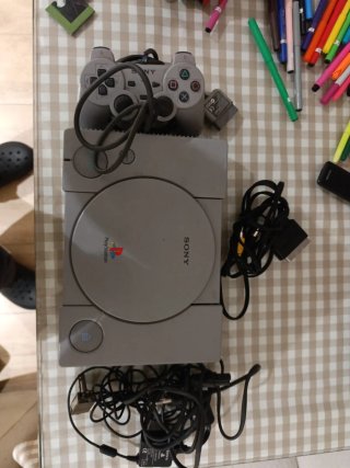 Consola Sony PlayStation 1 (PS1)