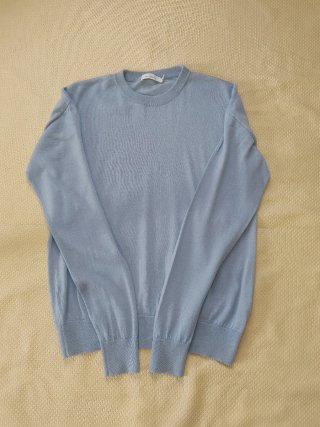Jersey azul de punto fino