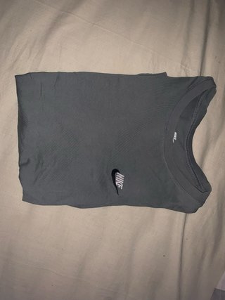 Camiseta Nike Gris Talla S