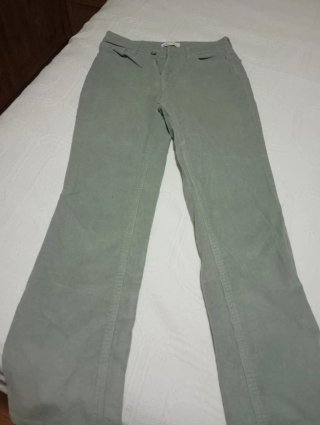 Pantalón de pana verde fina