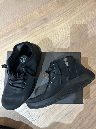 Zapatos ortopédicos Calzamedi negros con cremaller