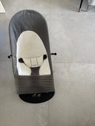 Hamaca BabyBjörn Gris y Beige