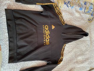 Sudadera adidas Negra y Dorada