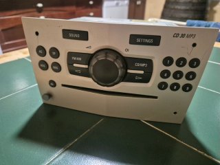 Radio CD 30 MP3 para Opel Corsa D