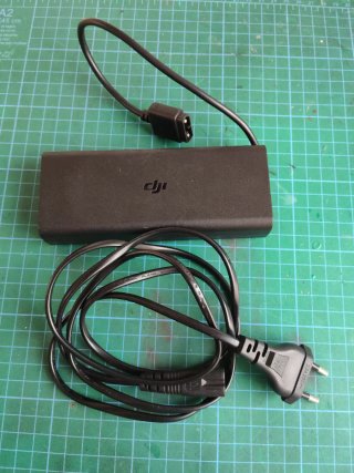 Cargador para baterías DJI FPV
