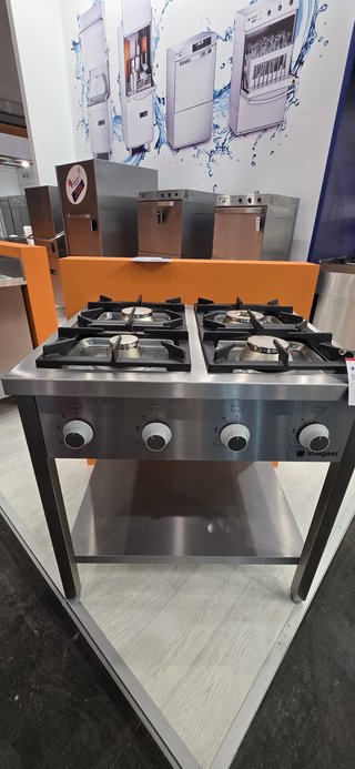 Cocina Industrial de 4 Fuegos a estrenar