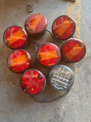 Set de 7 Pilotos LED para Semirremolque