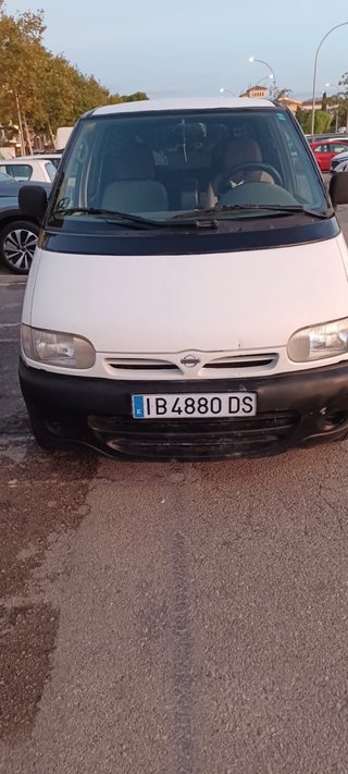 Nissan Vanette Diecel Chevrolet Aveo gasolina