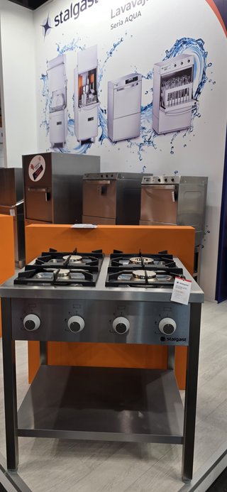 Cocina Industrial Stalgast de 4 Fuegos