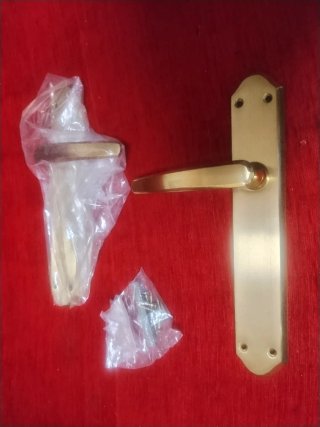Juego de Manillas Clásicas Doradas