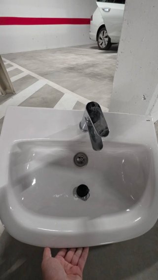 2 Lavabos Gala con Grifería Bost
