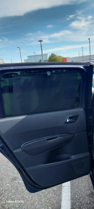 Peugeot 5008 2010