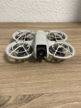 Dron DJI Neo