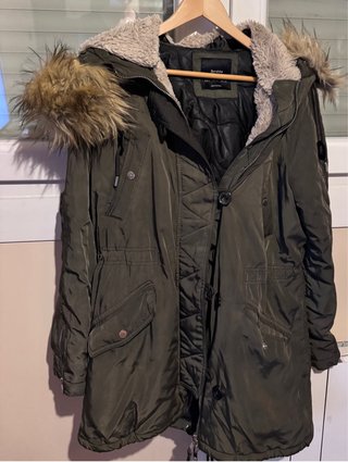 Chamarra Bershka Verde Oliva