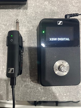 Sistema Inalámbrico Sennheiser XSW Digital