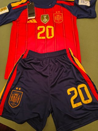 Conjunto de Fútbol Infantil Pedri