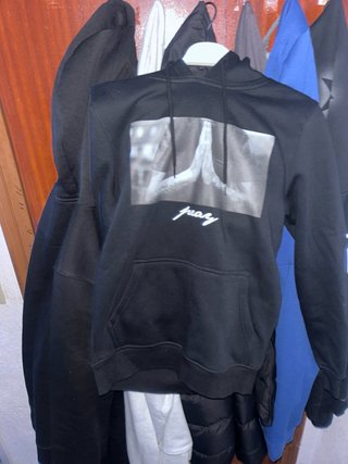 Sudadera Pray Negra