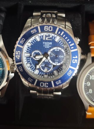 Reloj Twins Champ Chronograph 200M