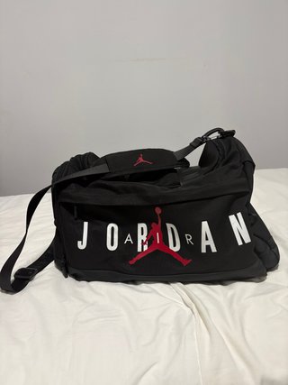 Bolsa Deportiva Jordan Negra