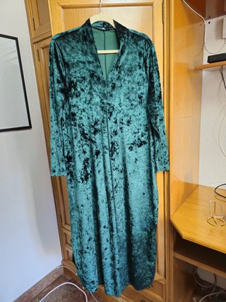 Vestido de terciopelo verde