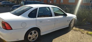 Opel Vectra 2000